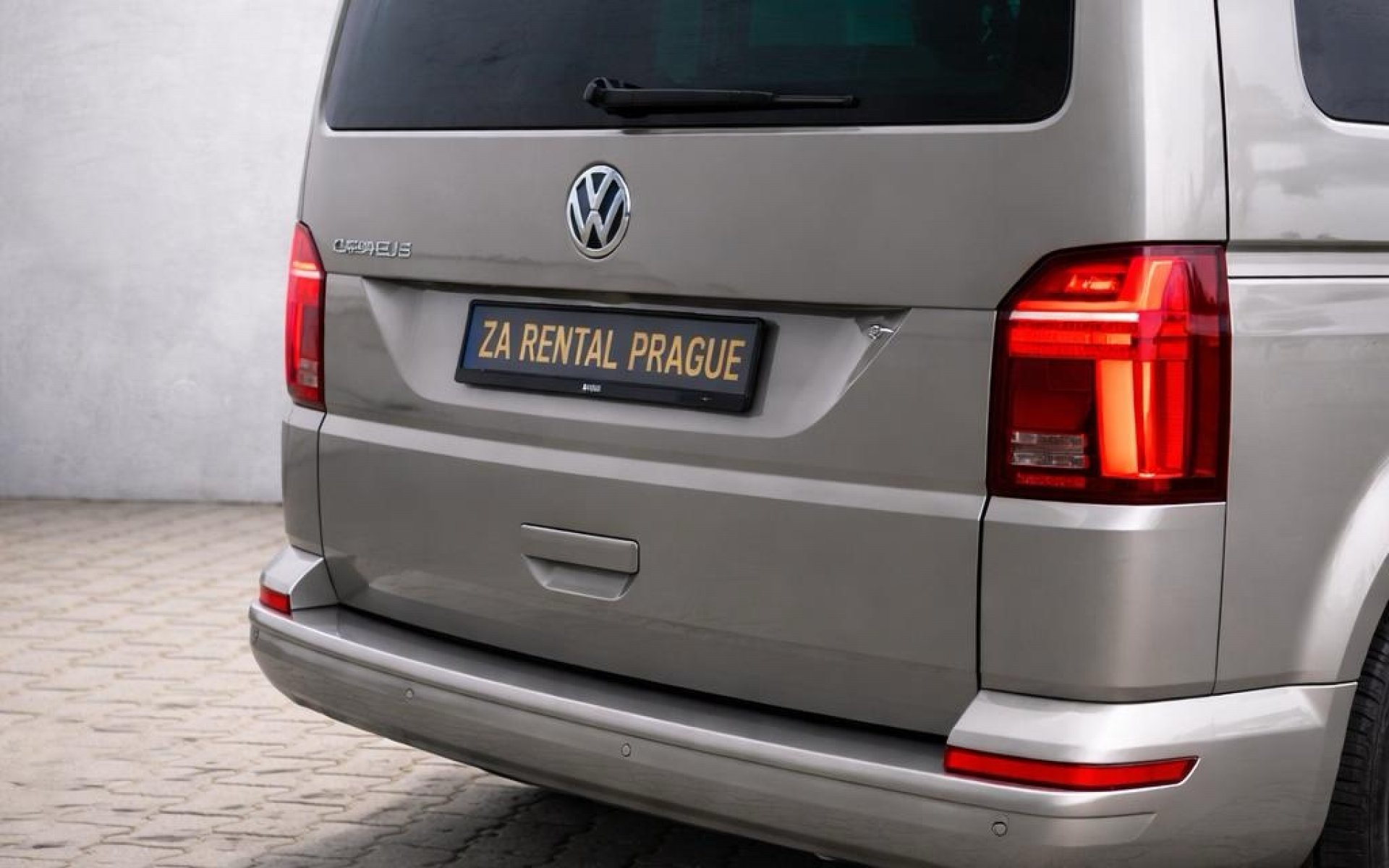 VW Caravelle